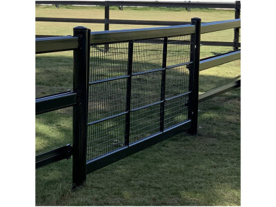 Horse Safe Gates by Duncan Equine