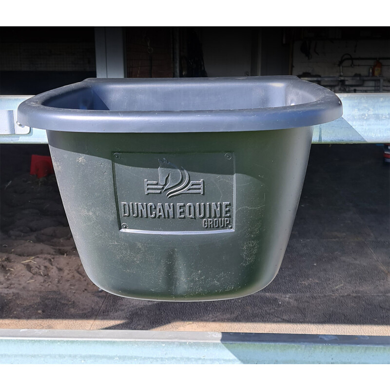 Equine feed bins