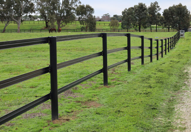 pvc-fencing-posts